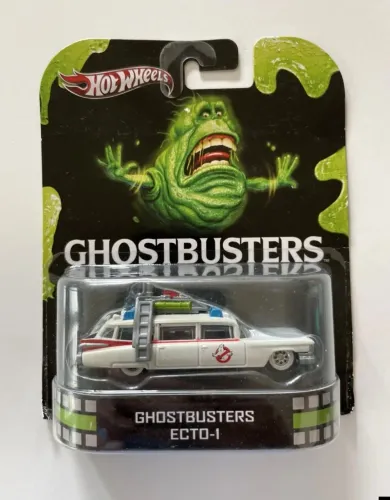 Hot Wheels Retro Entertainment 2013 - Ghostbusters Ecto-1 -