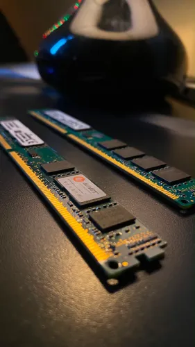 Kit Memória RAM Kingston 8GB DDR3 (2x4GB) Funcionando