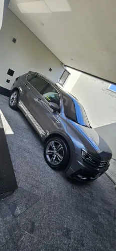 Volkswagen Tiguan Allspac R-line 350 TSI 2.0 4X4 2018