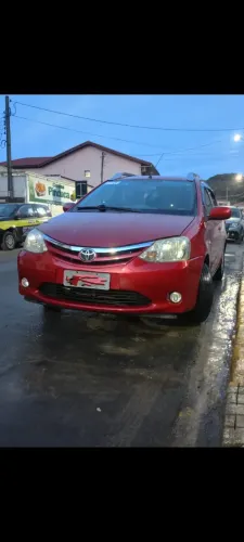 Toyota Etios XLS 1.5 Flex 16V 5P Mec. 2013