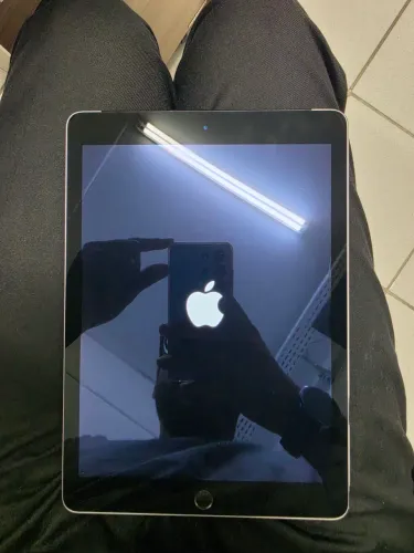 iPad Air 2 - Sem detalhes - 2 unidades