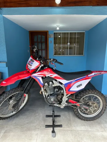 HONDA CRF250F 2022 - À VENDA