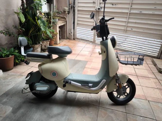 Scooter elétrica bonmad