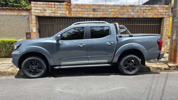 Nissan Frontier XE CD 4X4 2.3 Bi-TB Diesel Aut. 2024