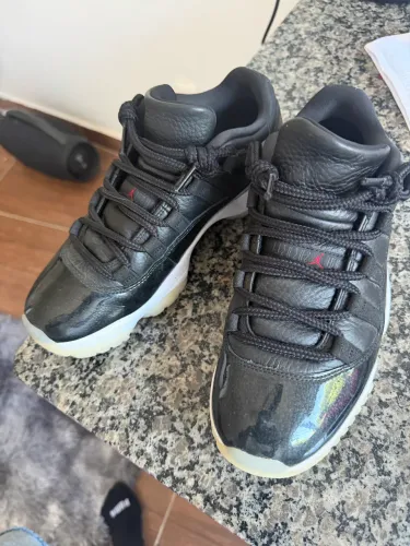 Nike Air Jordan 11 original tamanho 39