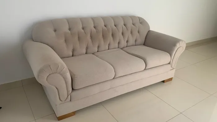 Sofá semi novo
