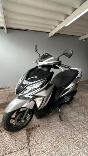 Vendo Moto Elite 