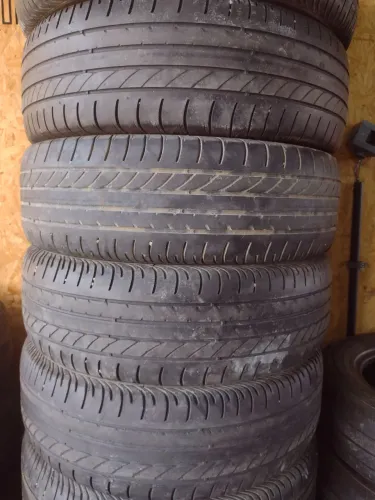 Pneus 185/70/14 Goodyear