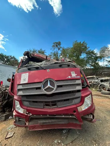 MERCEDES -BENZ 2653S