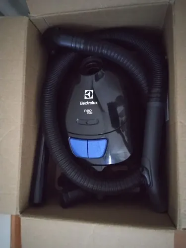 Aspirador de po Electrolux neomax 1300w