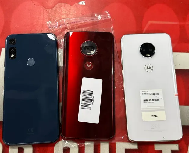 Celular motorola novooo