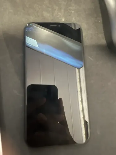 IPHONE XR 128 GB