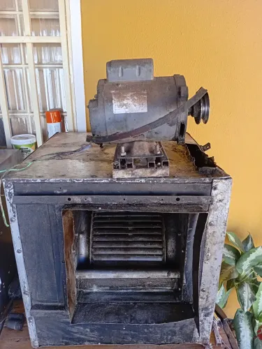 Exaustor com motor