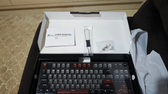 Teclado Royal Kludge RK87 novíssimo
