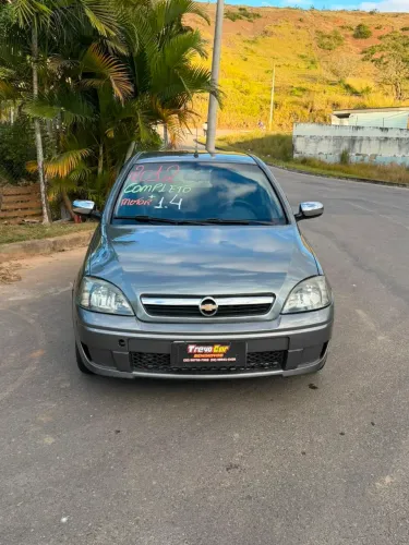 Chevrolet Corsa Hat. Maxx 1.4 8V Econoflex 5P 2012