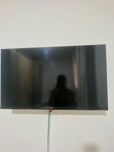 TV 32 Polegadas só pegar e usar sem defeitos