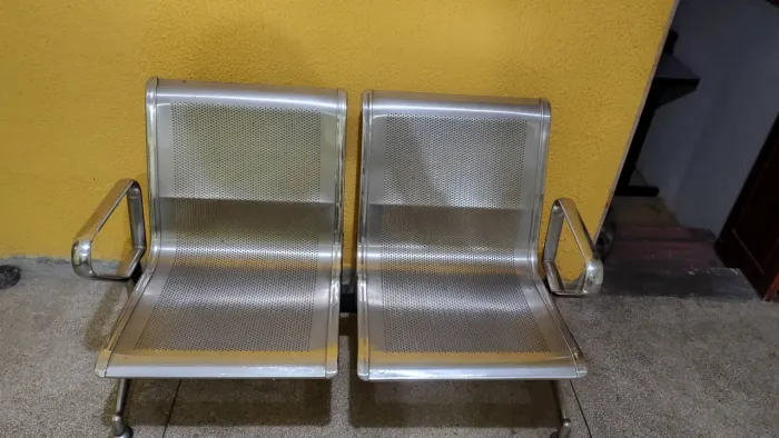 Banco de inox...