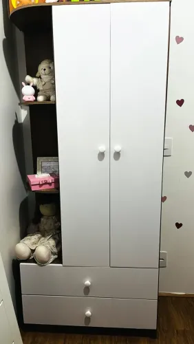 Guarda roupa infantil 