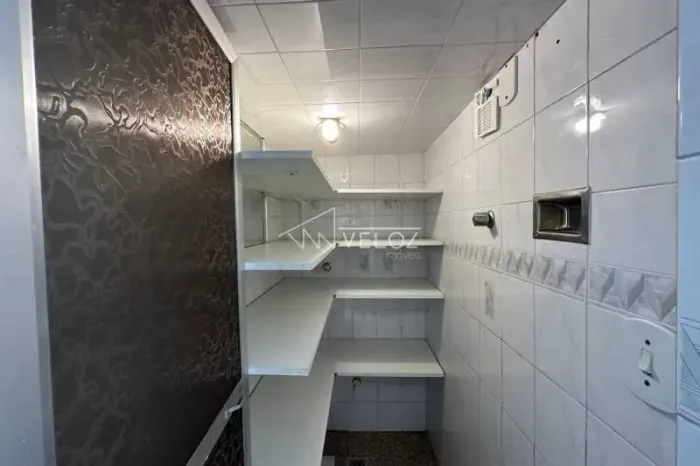 Apartamento : / Residencial / Laranjeiras