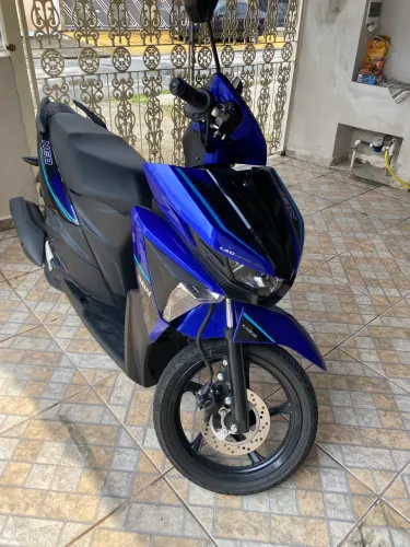 VENDO MOTO 