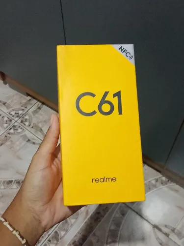 Vendo todo bom na caixa 
