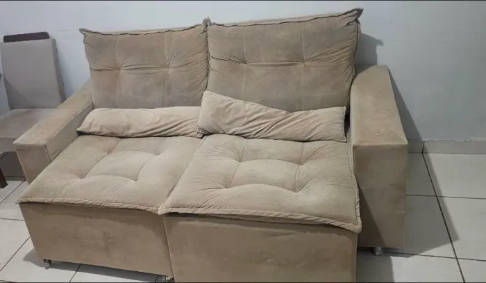 Sofá retrátil