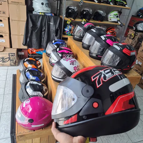 Promoção capacetes por apenas R$110