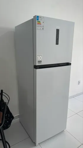 Geladeira Midea 347L frost free
