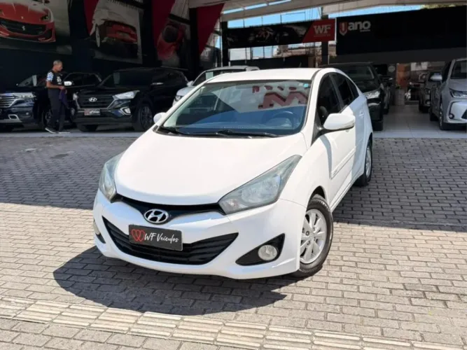 Hyundai HB20S Comfort Plus 1.0 TB Flex 12V Mec. 2015