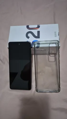 Celular Samsung S20 FE