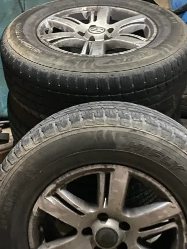 Vende-se rodas 17 Amarok 