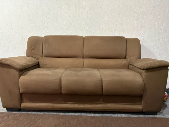 SOFÁ POUCO USO 3 e 2 LUGARES