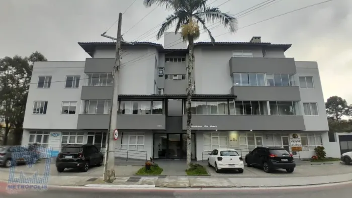Cobertura com 3 quartos para alugar por R$ 5500.00, 226.80 m2 - JURERE - FLORIANOPOLIS/SC