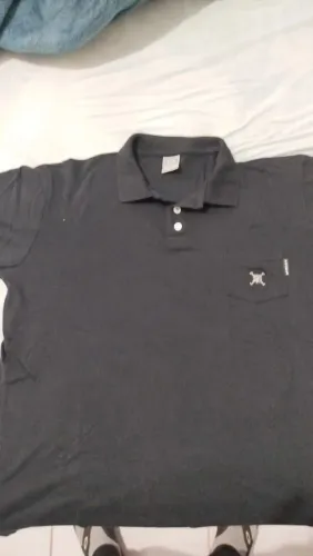 Vendo Camisa Polo Oakley Preta a mais top !