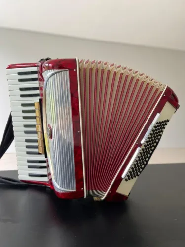 Gaita, Acordeon Settimio Soprani excelente estado