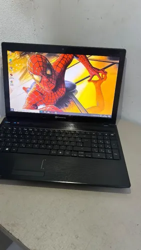 Notebook core i7 6GB RAM SSD telão top
