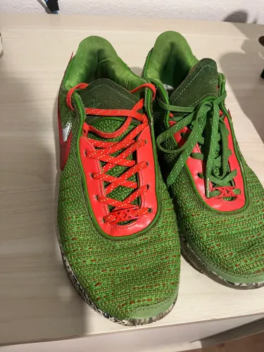 Lebron XX - TAM 43