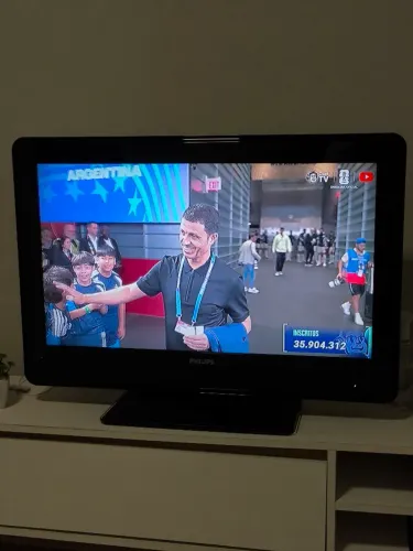 TV PHILIPS 32 POLEGADAS 