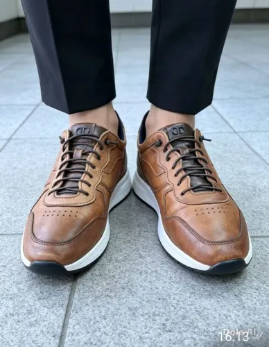 Sapatenis democrata original couro 42 em.perfeito estádo