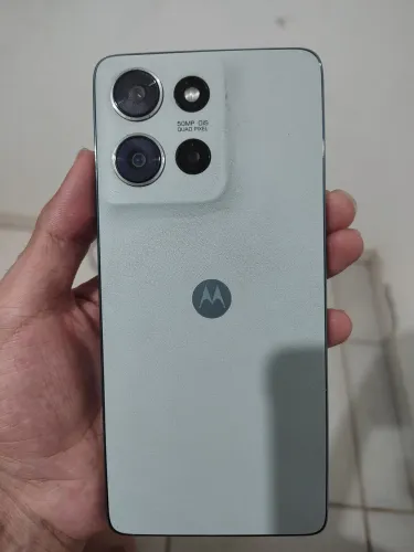 Moto G 75