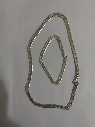 Cordão de prata