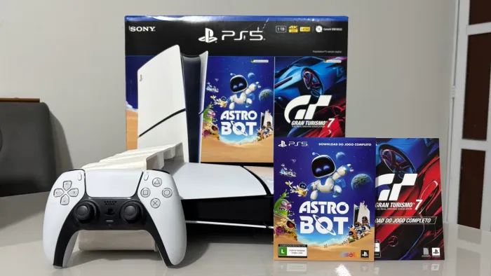 Ps5 slim mídia digital Com jogos Só tirado da caixa GARANTIA DE LOJA NOTA FISCAL GARANTIA