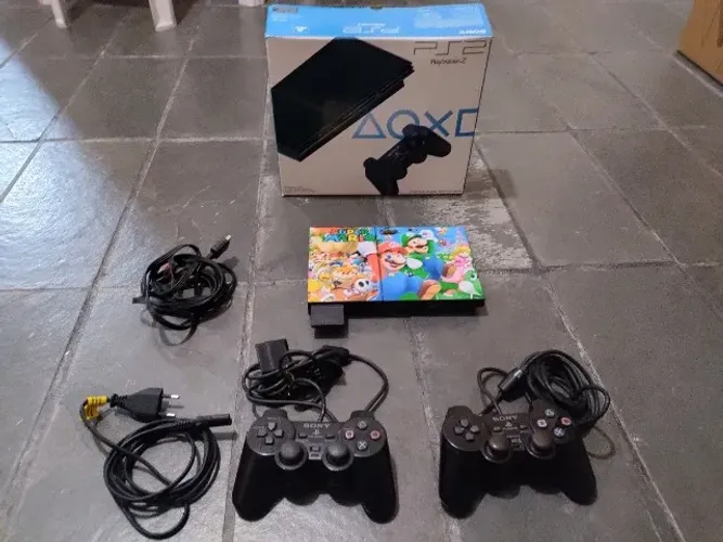PlayStation 2 personalizado + 2 controles + Memory card + Cabos