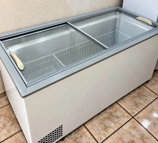 Frezzer horizontal Gelopar 500l