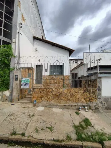CASA RESIDENCIAL PARA ALUGAR NO BAIRRO CENTRO/S