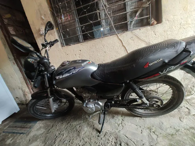 Vende-se CG Titan ks 125cc ano 2002