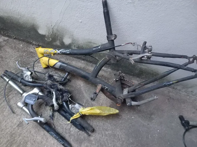 Quadro de bicicleta aro 24