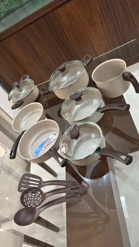 Kit de Panelas Antiaderente 10 Peças - Alta Qualidade.