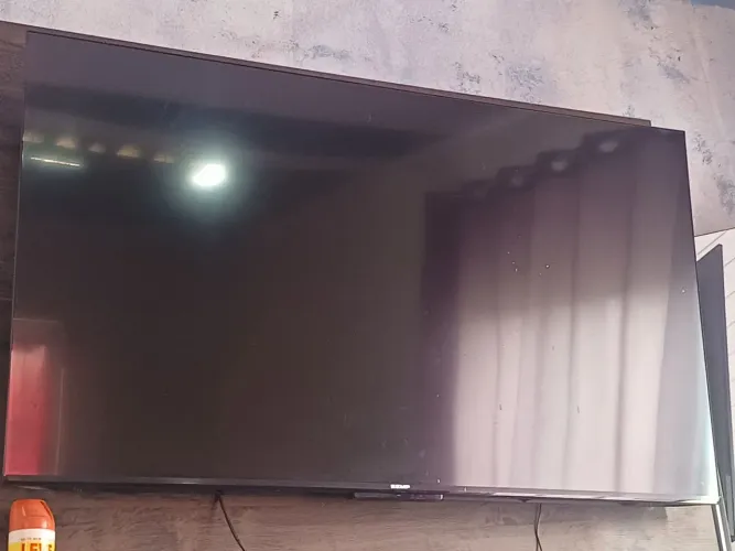VENDO TELEVISÃO 50 POLEGADAS