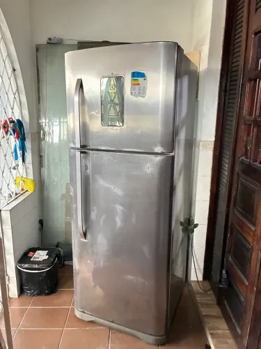 Geladeira Electrolux 433L